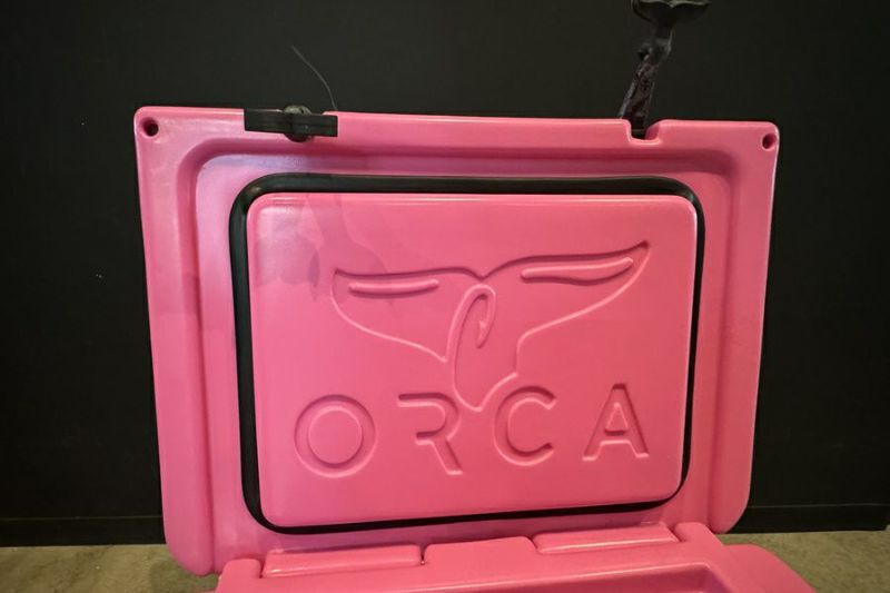 送料無料】◇ORCA オルカ Coolers 26QT ピンク 未使用 PINK