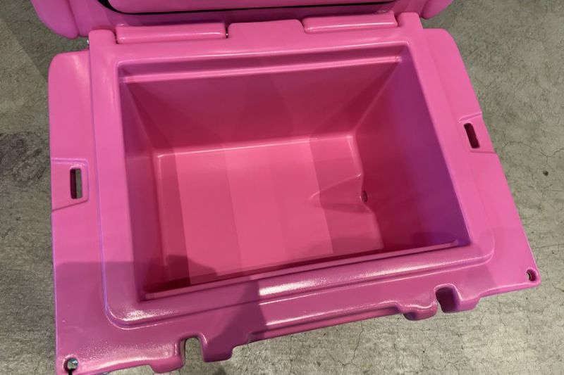 新品 オルカ ORCA クーラーボックス 26QT ピンク 送料込み
