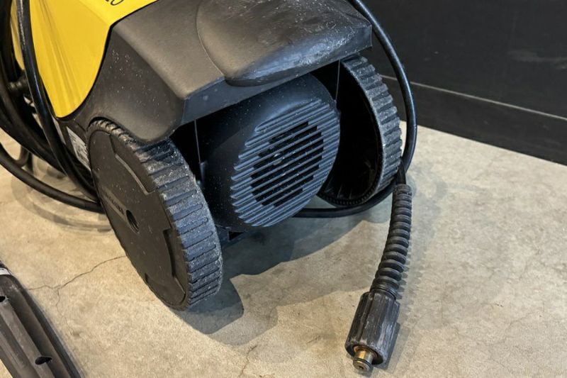 【希少】ケルヒャー 家庭用高圧洗浄機K5.20M 1.069-740 60Hz 家庭用高圧洗浄機 K5 サイレント カー＆ホームキット 60Hz