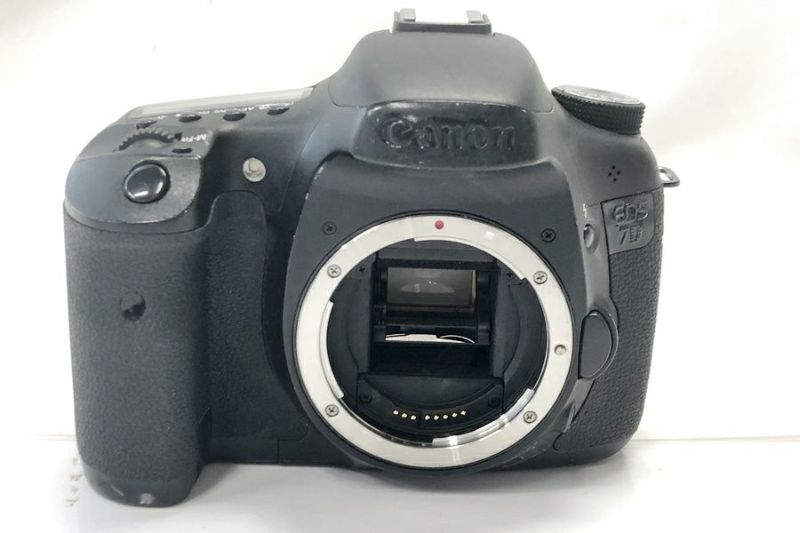 ★並品★Canon キャノン EOS 7D ボディ #18989 送料無料】◇Canon キヤノン 35）EOS 7Dボディ 692