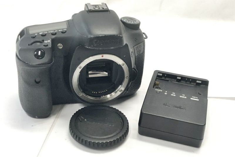 【シャッター回数43回・ほぼ新品】キヤノン Canon EOS 7D ボディ CANON EOS 7D ボディ 価格比較 - 価格.com