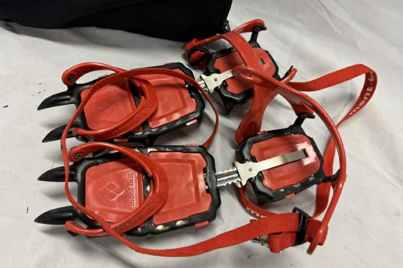 送料無料】◇mont-bell モンベル KAJITAX LXT-12 アイゼン ケース付き
