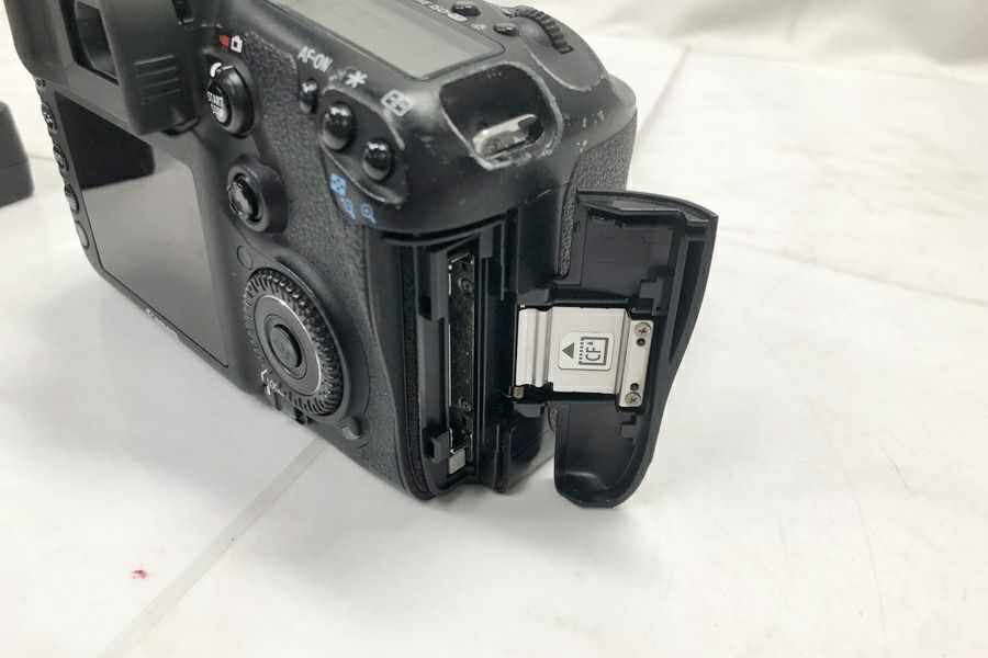 送料無料】◇Canon キヤノン 10）EOS 7Dボディ 3061202784