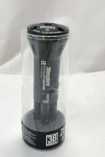 送料無料】◇38explore×Dekitech」×KURIHARA TAKUMI ZEROPOD38