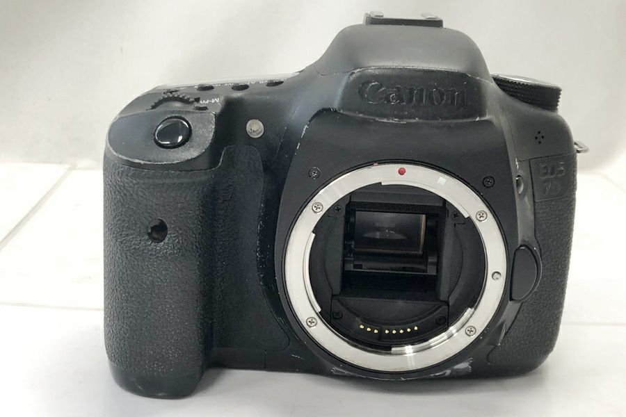 送料無料】◇Canon キヤノン 27）EOS 7Dボディ 3061201676