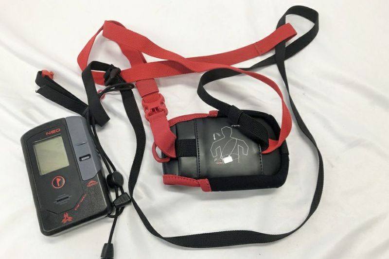 送料無料】◇arva アルバ NEO アバランチビーコン ホルスターセット 旧型