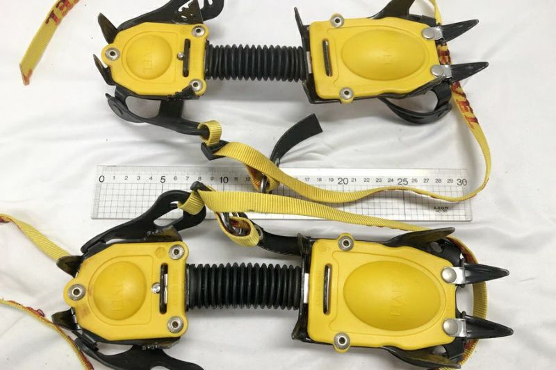 送料無料】◇GRIVEL グリベル G10 ニュークラシック 10本爪アイゼン