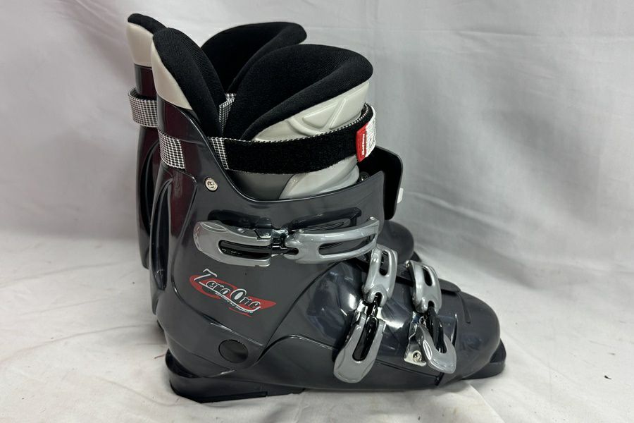 送料無料】◇Bighorn ビッグホーン Zero One MID CLASSIC スキーブーツ